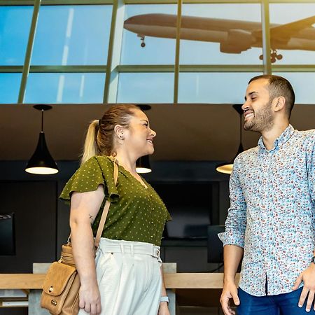 Отель Ibis Porto Alegre Aeroporto Экстерьер фото