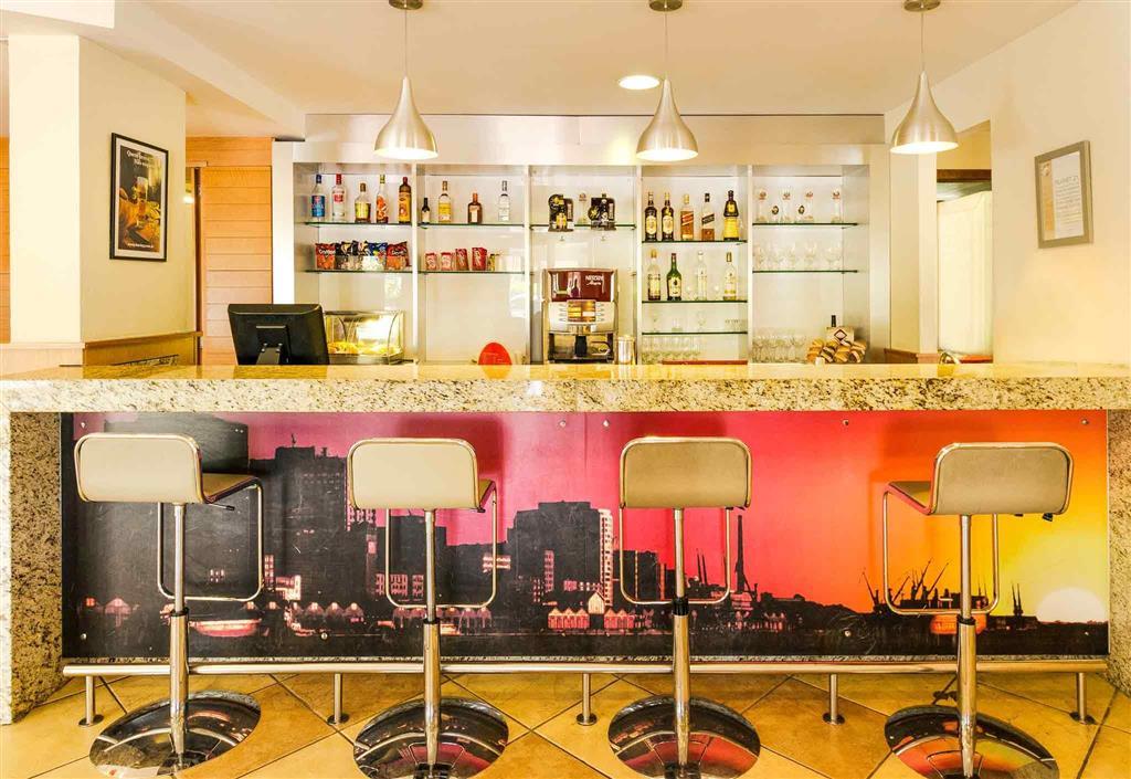 Отель Ibis Porto Alegre Aeroporto Ресторан фото