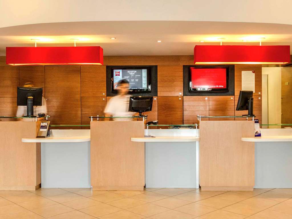 Отель Ibis Porto Alegre Aeroporto Экстерьер фото