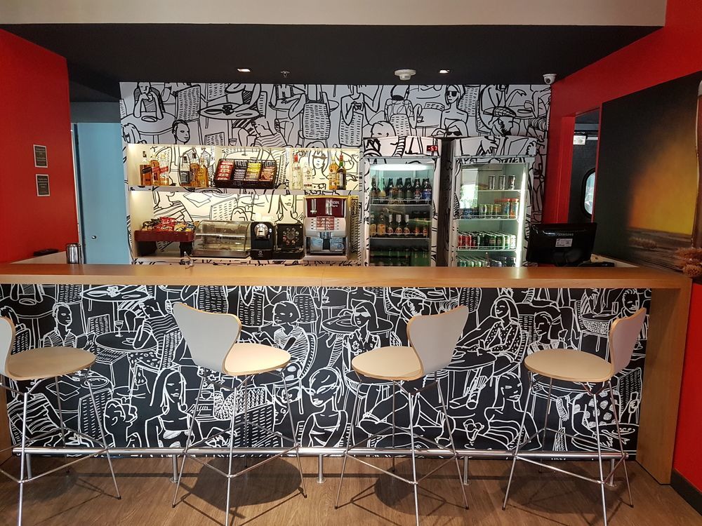 Отель Ibis Porto Alegre Aeroporto Экстерьер фото